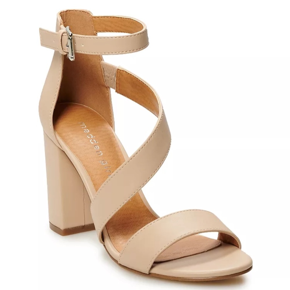 NWOT Nude Madden Girl Heels